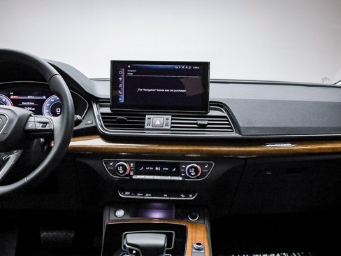 Certified 2024 Audi Q5 2.0T Premium Plus image 14