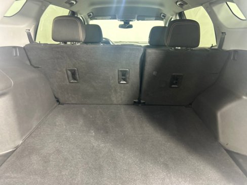 Used 2021 GMC Terrain SLE w/ Driver Convenience Package image 24