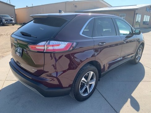 Used 2023 Ford Edge SEL w/ Convenience Package image 6