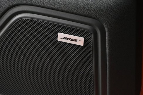 Certified 2022 Porsche Macan image 7