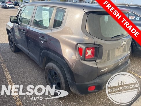 Used 2018 Jeep Renegade Sport w/ Power & Air Group image 4