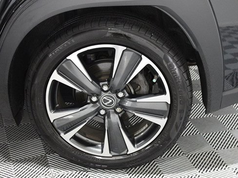 Used 2019 Lexus UX 250h image 18
