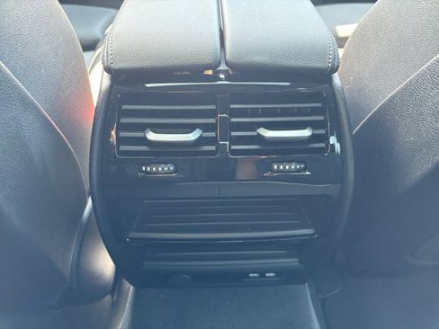 Used 2023 BMW 540i xDrive w/ M Sport Package image 32