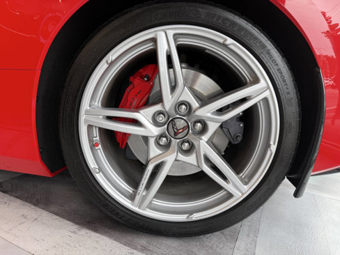 Used 2023 Chevrolet Corvette Stingray Premium Cpe w/ Z51 Performance Package image 39