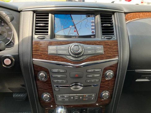 Used 2019 Nissan Armada SV image 6