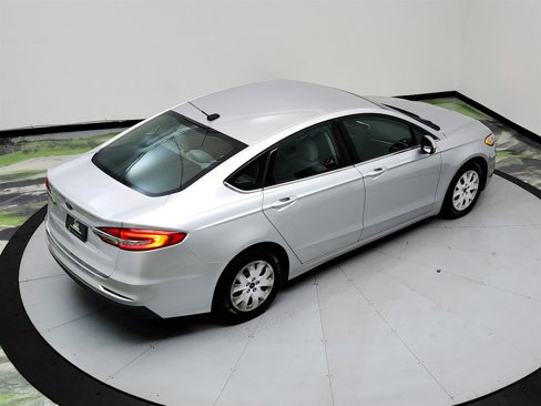 Used 2019 Ford Fusion S image 33