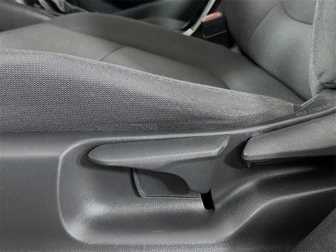 Used 2021 Toyota Corolla LE image 23