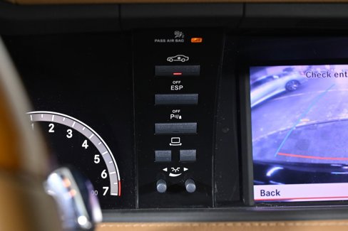 Used 2009 Mercedes-Benz CL 550 4MATIC image 19