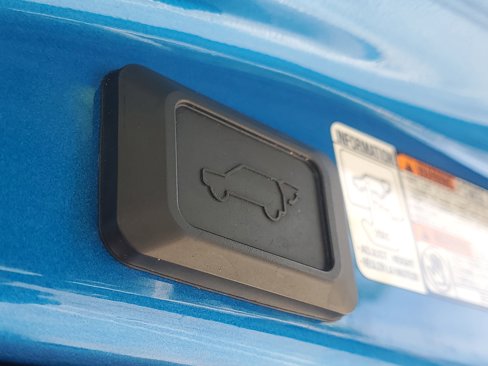 Used 2018 Toyota RAV4 Limited image 11