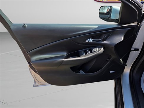 Used 2019 Chevrolet Volt LT image 10