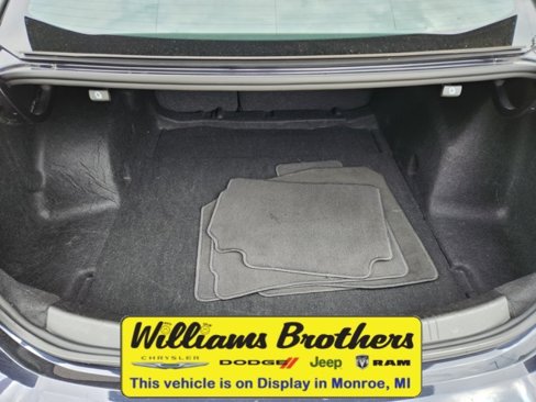 Used 2023 Chevrolet Malibu LT image 18
