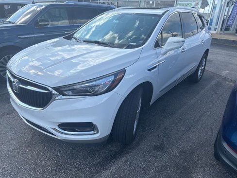 Used 2021 Buick Enclave Essence w/ Sound and Sites Package image 1