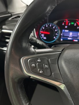 Used 2019 Chevrolet Equinox LT image 30
