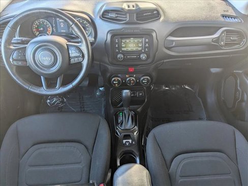 Used 2017 Jeep Renegade Altitude image 18
