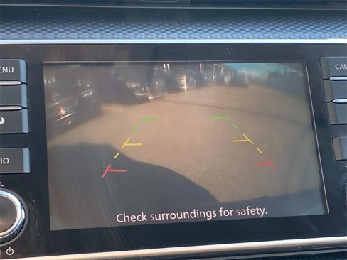 Used 2020 Nissan Kicks SV image 32