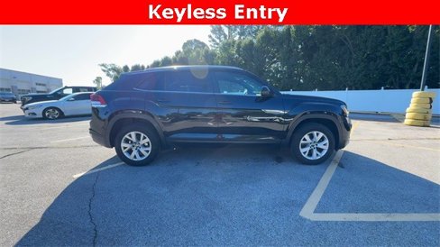 Used 2020 Volkswagen Atlas Cross Sport S image 11