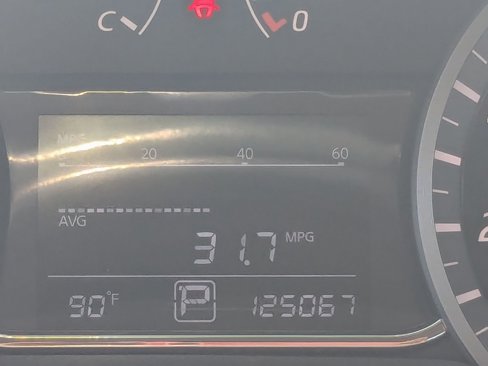 Used 2013 Nissan Sentra SR w/ Driver Pkg image 19