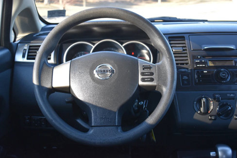 Used 2011 Nissan Versa 1.8 S w/ PWR Plus Pkg image 19