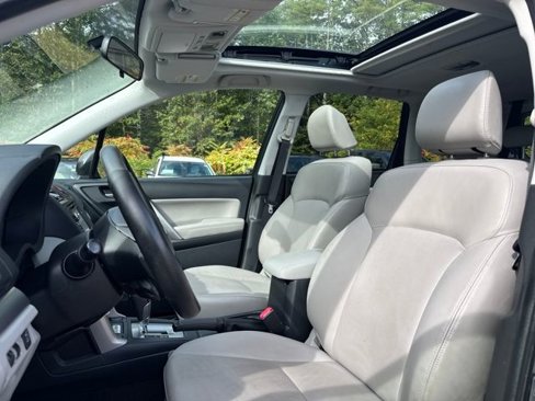 Used 2015 Subaru Forester 2.5i Limited image 12