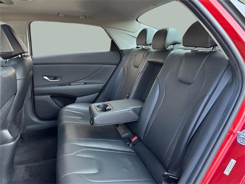 Used 2022 Hyundai Elantra Limited image 20
