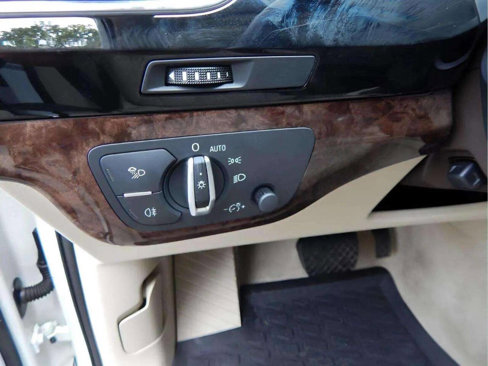 Used 2018 Audi Q7 3.0T Premium Plus image 21