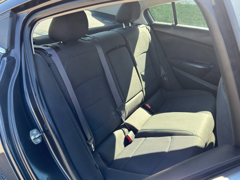 Used 2017 Chevrolet Cruze LT image 33