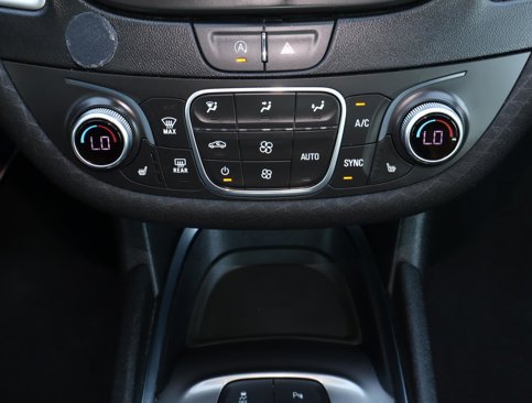 Used 2024 Chevrolet Malibu LT image 26