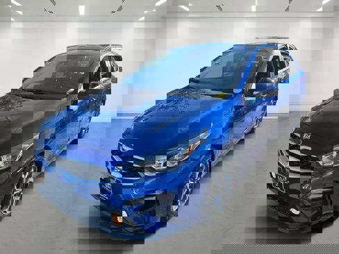 Used 2020 Kia Forte LXS image 2
