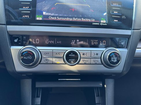 Used 2017 Subaru Outback 2.5i Limited image 18