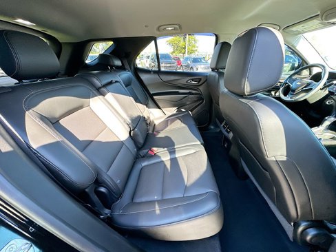 Used 2020 Chevrolet Equinox LT w/ Midnight Edition image 25