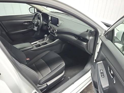 Used 2023 Nissan Sentra SV image 15