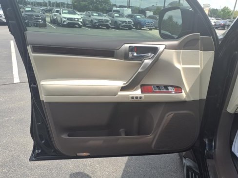 Used 2011 Lexus GX 460 image 11