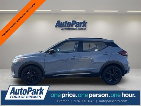 Used 2023 Nissan Kicks SR w/ SR Premium Package image 4