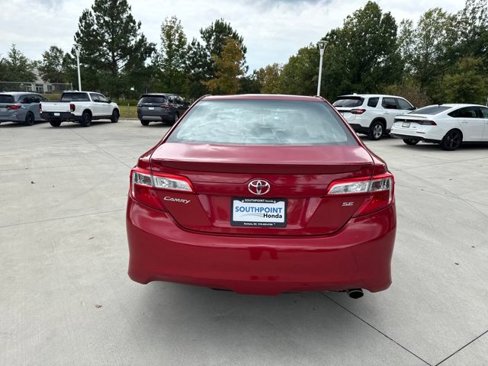 Used 2012 Toyota Camry SE image 10