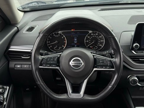 Used 2023 Nissan Altima 2.5 SR image 25