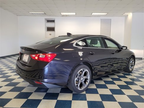 Used 2023 Chevrolet Malibu LT image 12