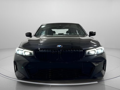 Used 2023 BMW 330i xDrive Sedan w/ M Sport Package image 6