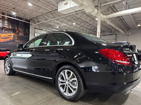 Used 2015 Mercedes-Benz C 300 4MATIC Sedan image 35