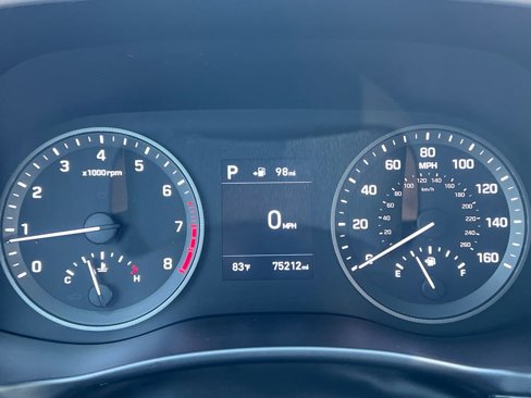 Used 2021 Hyundai Tucson Limited image 7