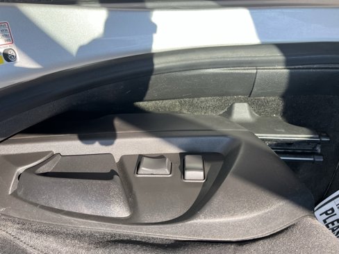 Used 2015 Chevrolet Equinox LS image 12