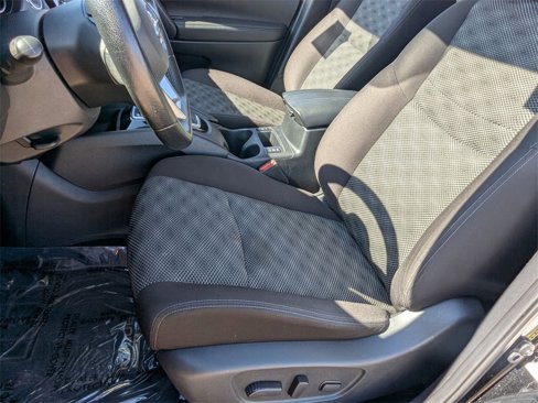 Used 2021 Nissan Rogue Sport SV image 17