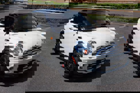 Used 2013 MINI Cooper Coupe image 3