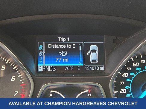 Used 2013 Ford Escape Titanium w/ Class II Trailer Tow Pkg image 16