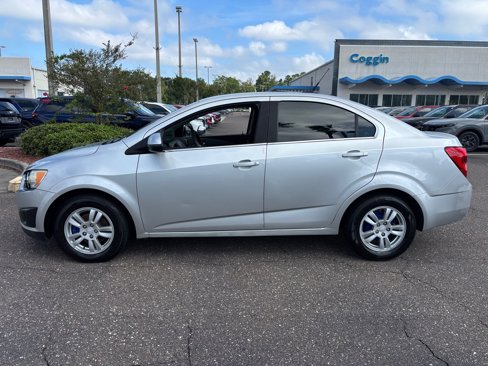 Used 2013 Chevrolet Sonic LT image 2