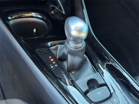Used 2020 Toyota C-HR XLE image 22