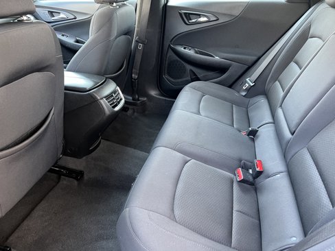 Used 2022 Chevrolet Malibu LT image 16
