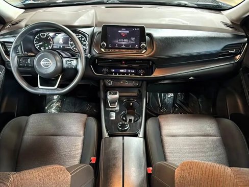 Used 2021 Nissan Rogue SV image 17