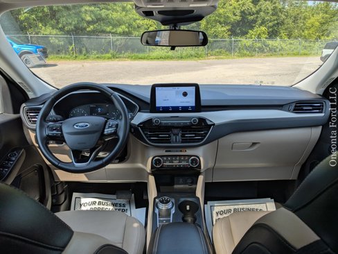 Used 2022 Ford Escape SEL image 14
