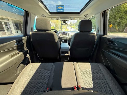 Used 2024 Chevrolet Equinox LT image 31