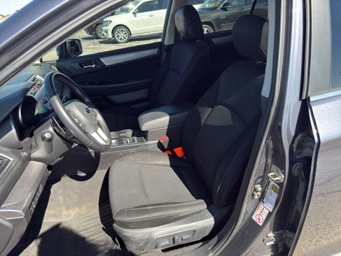 Used 2016 Subaru Outback 2.5i Premium image 10